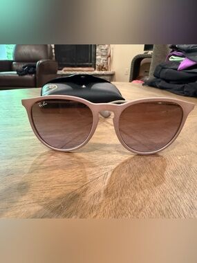 Ray-Ban Erika sunglasses